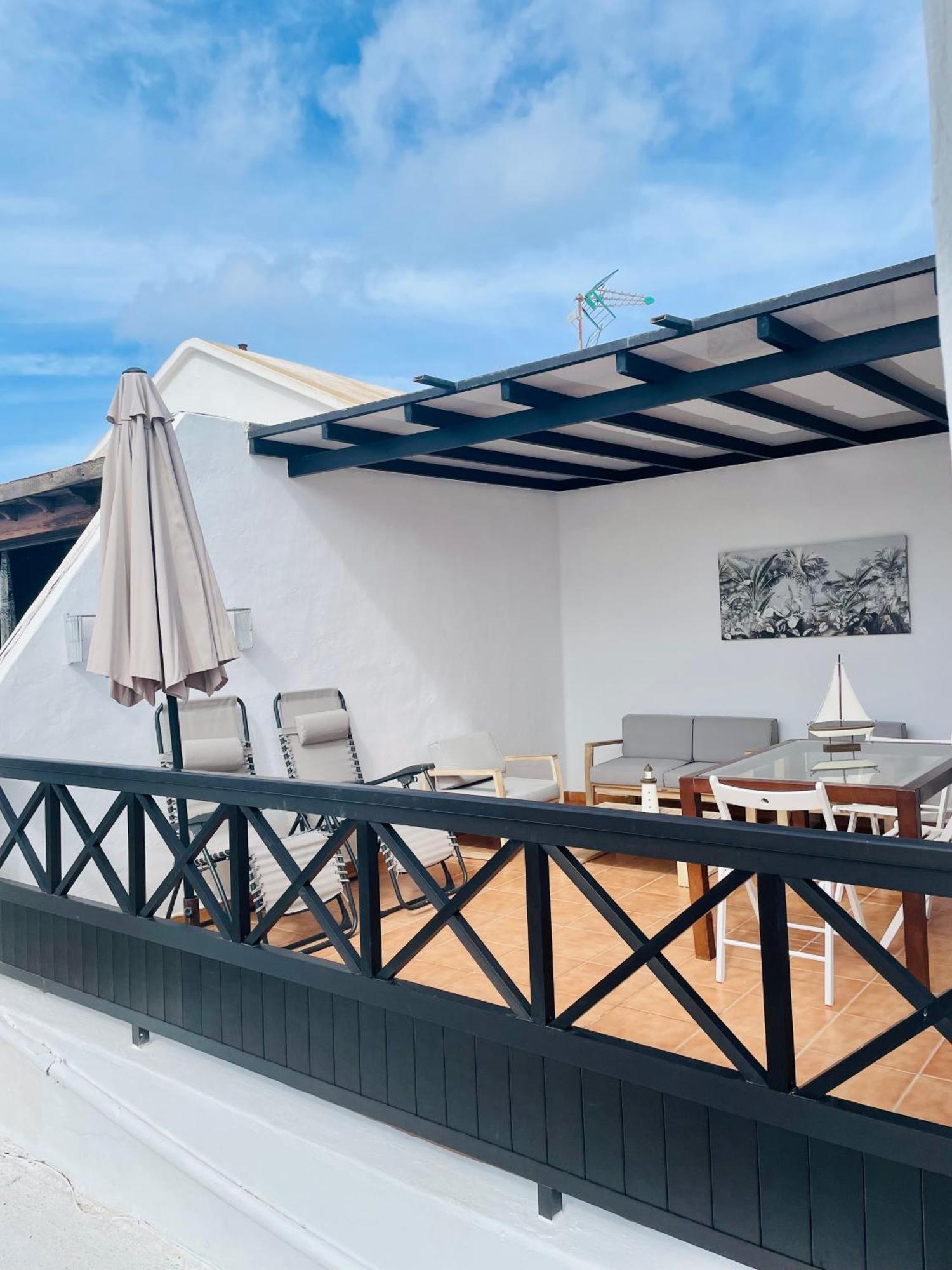 Apartamento Con Amplia Terraza En La Playa ปูแอร์โตเดลคาร์เมน ภายนอก รูปภาพ