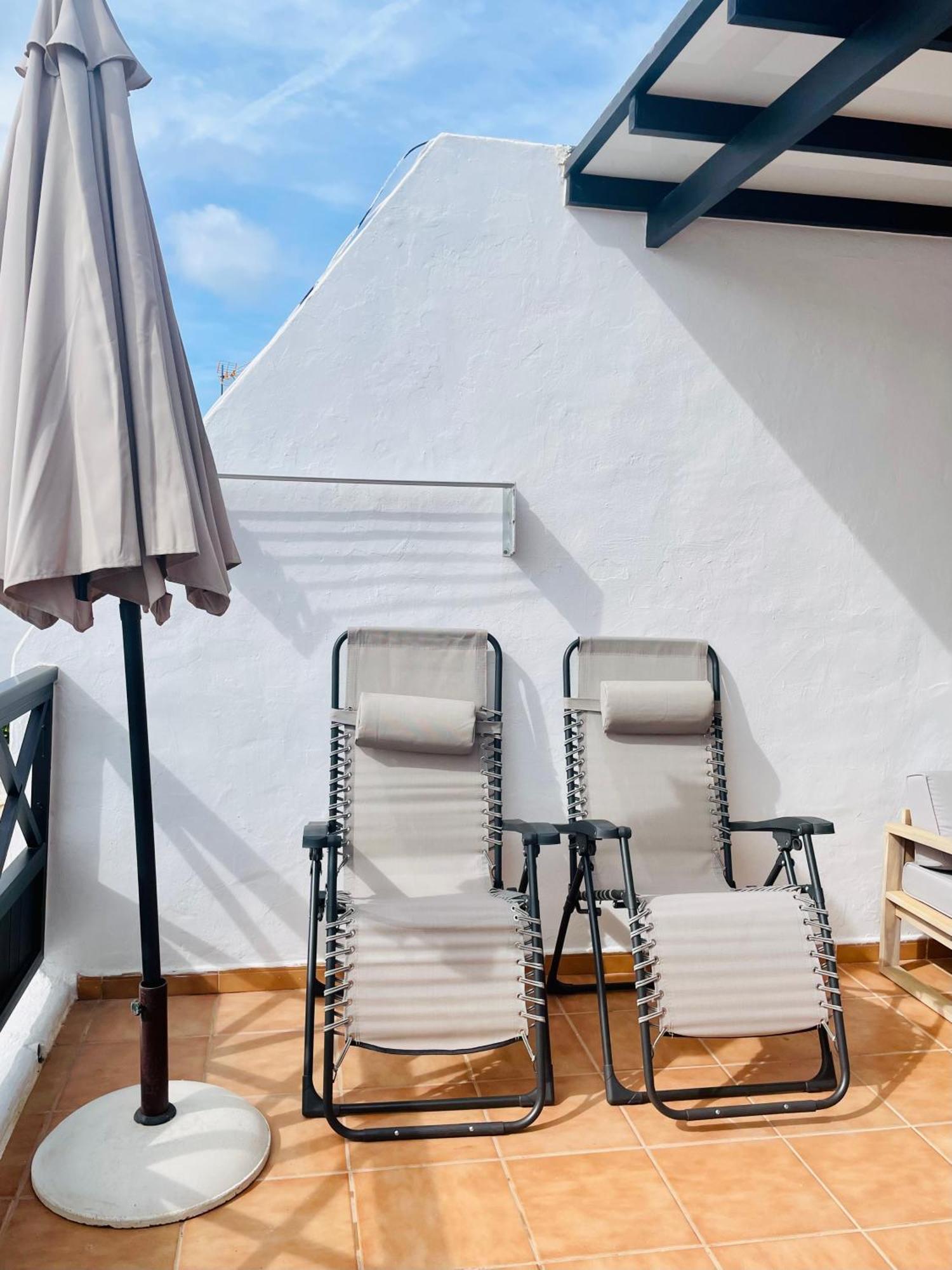 Apartamento Con Amplia Terraza En La Playa ปูแอร์โตเดลคาร์เมน ภายนอก รูปภาพ